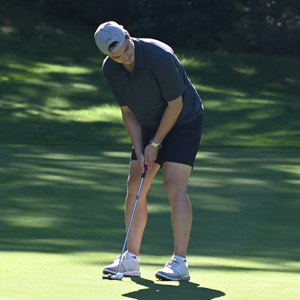 INDIVIDUAL GOLFER